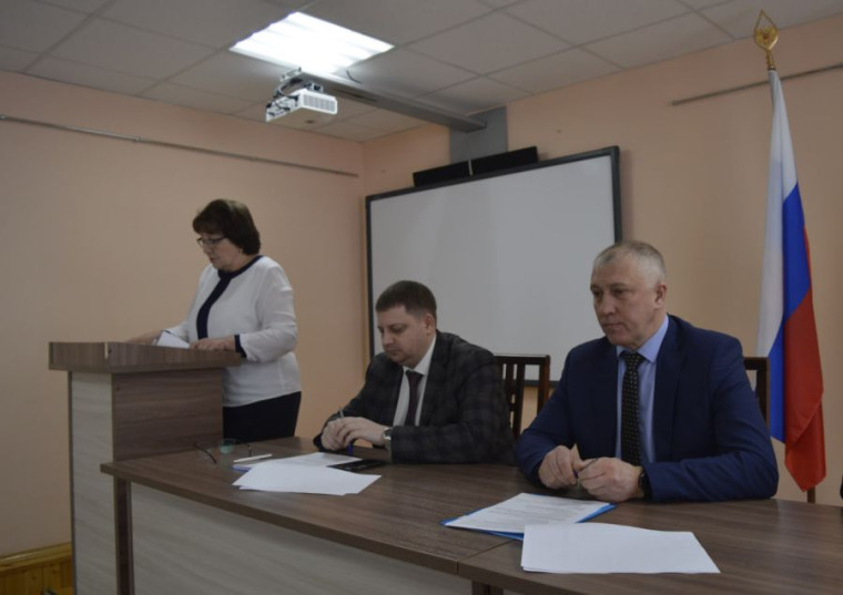 14 февраля 2024 года состоялась 27-я внеочередная сессия Совета депутатов Атяшевского муниципального района Республики Мордовия седьмого созыва. 14 февраля 2024 года состоялась 27-я внеочередная сессия Совета депутатов Атяшевского муниципального района Республики Мордовия седьмого созыва.