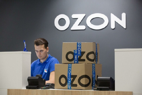 Ozon будет платить бизнесменам до 300 тысяч рублей в месяц за открытие ПВЗ. Ozon будет платить бизнесменам до 300 тысяч рублей в месяц за открытие ПВЗ.